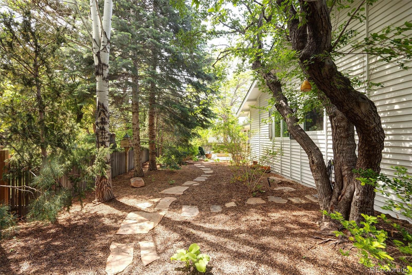 5132 E Princeton Avenue