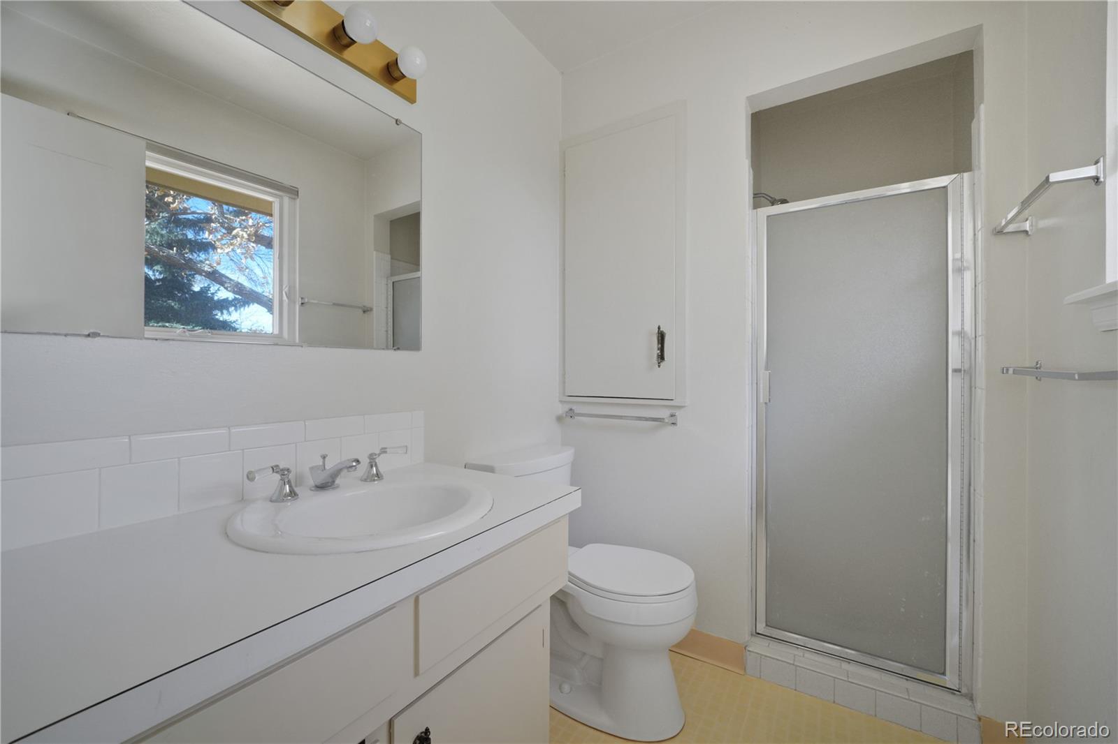 6152 S Kearney Street