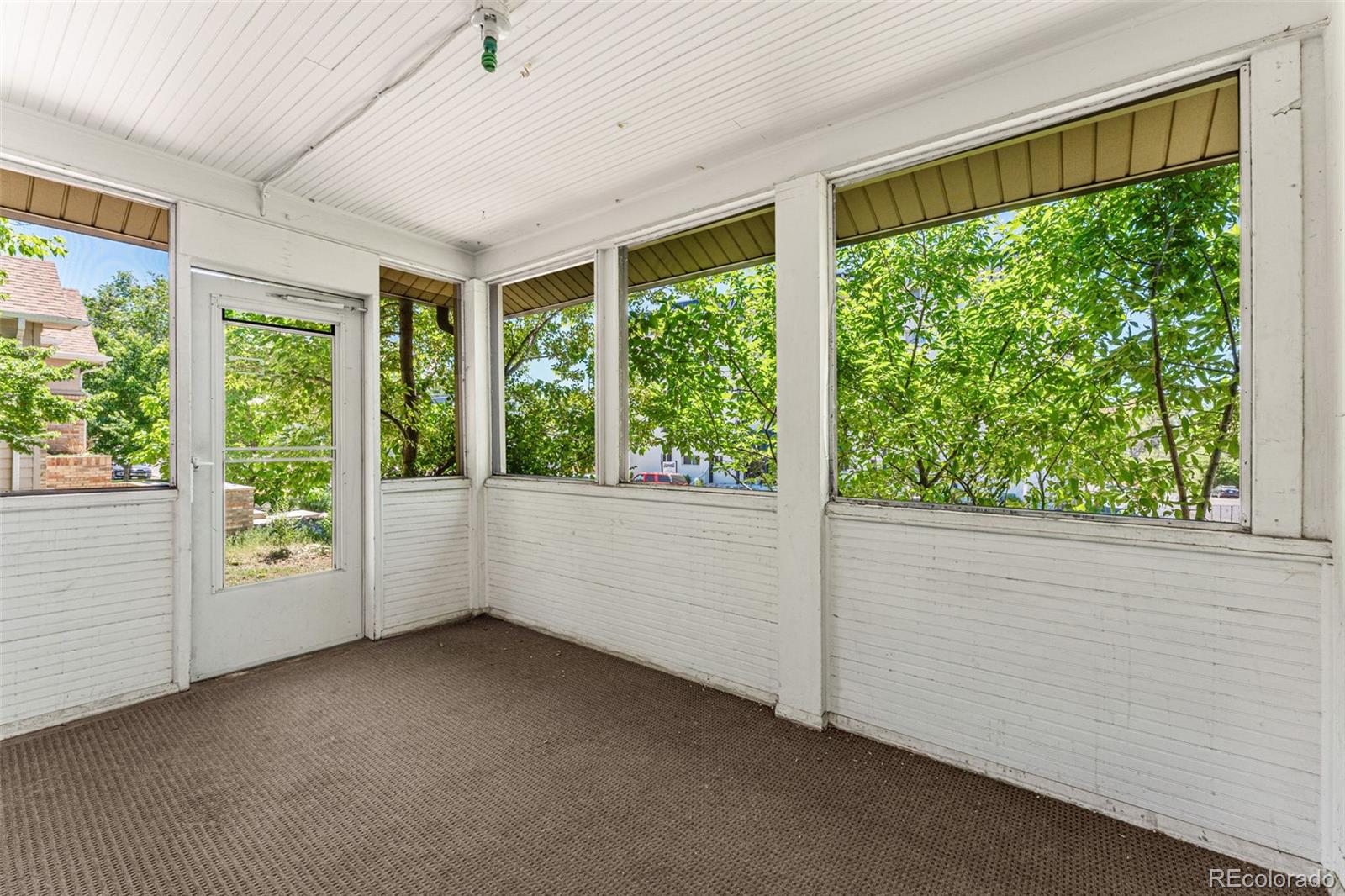 5550 S Windermere Street