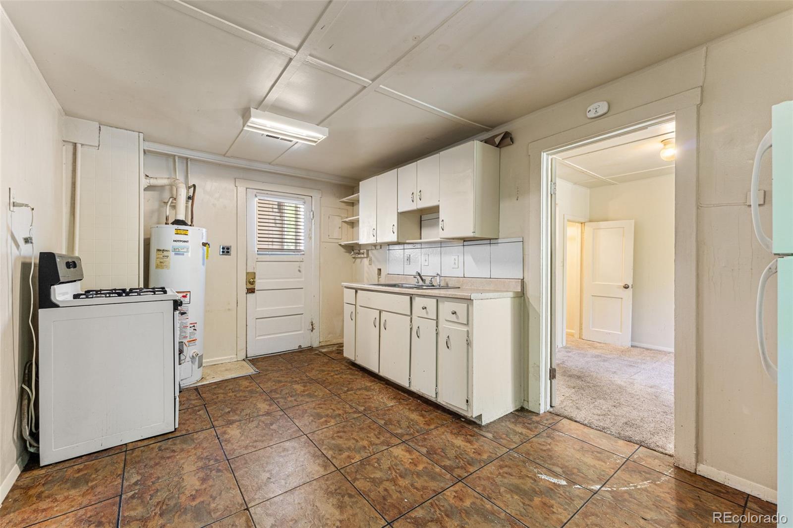 5550 S Windermere Street