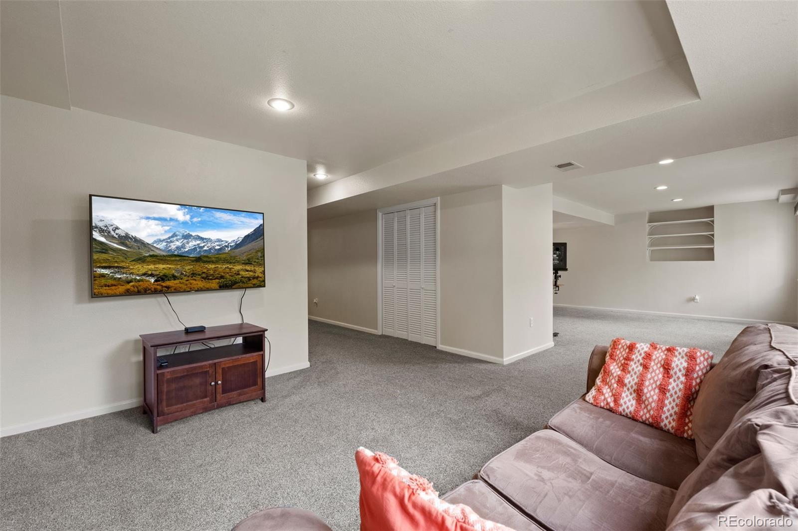 16179 Hedgeway Drive