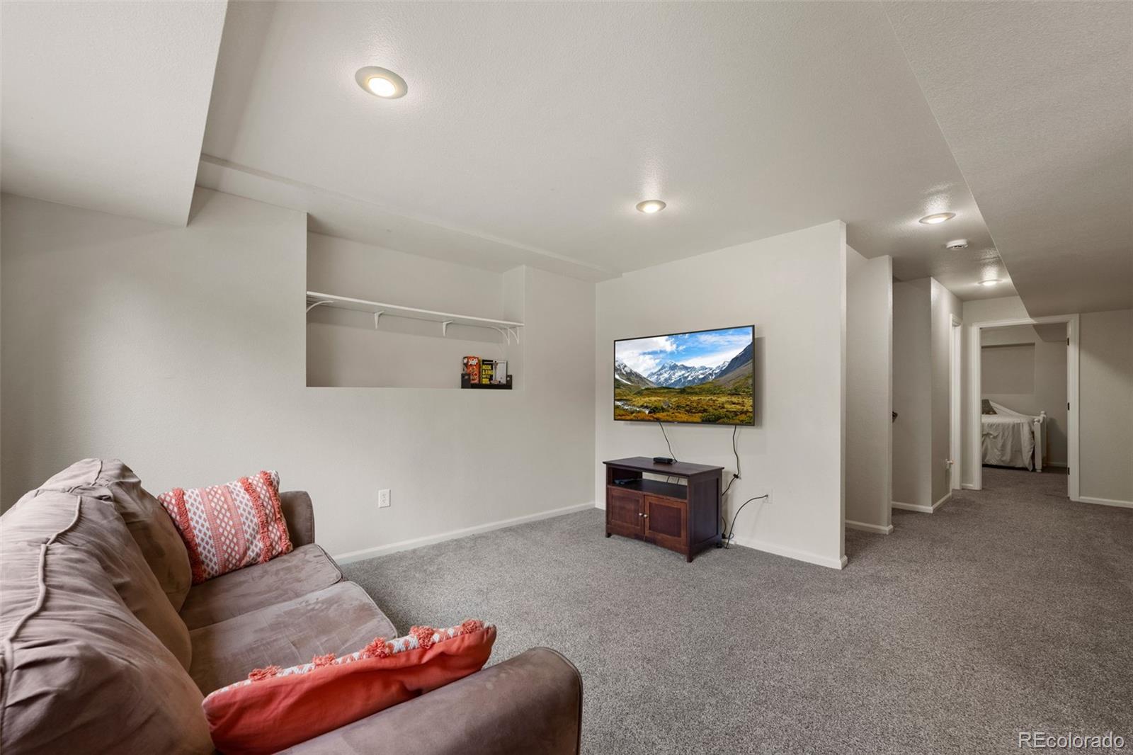 16179 Hedgeway Drive