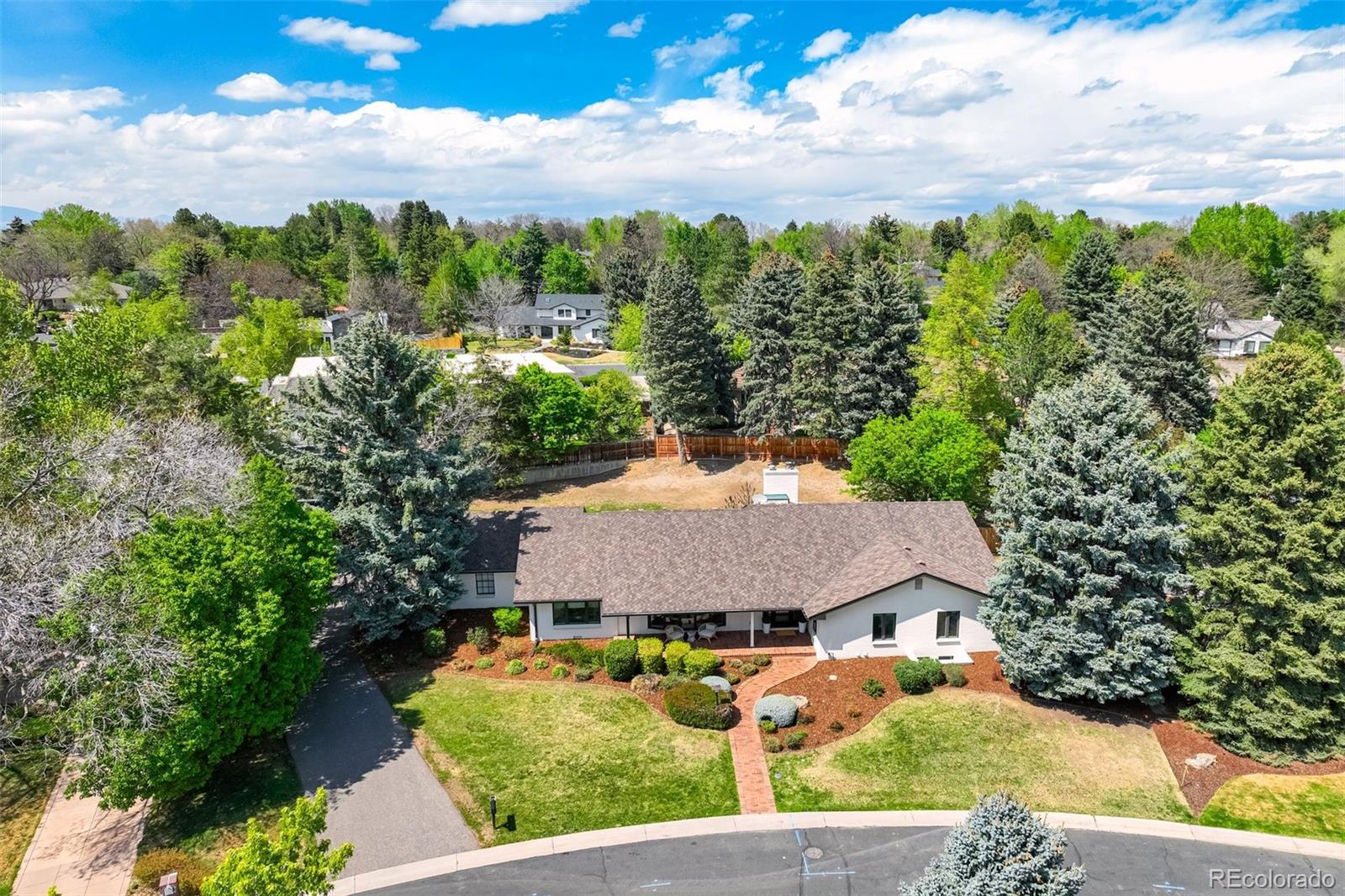 5071 Sanford Circle W