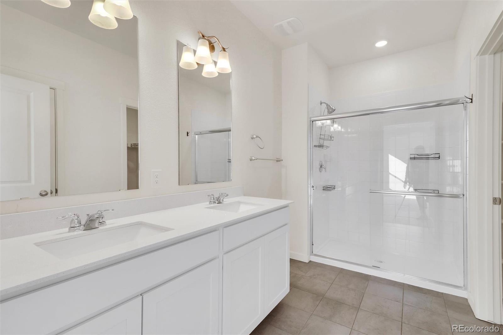 108 S Waterloo Street