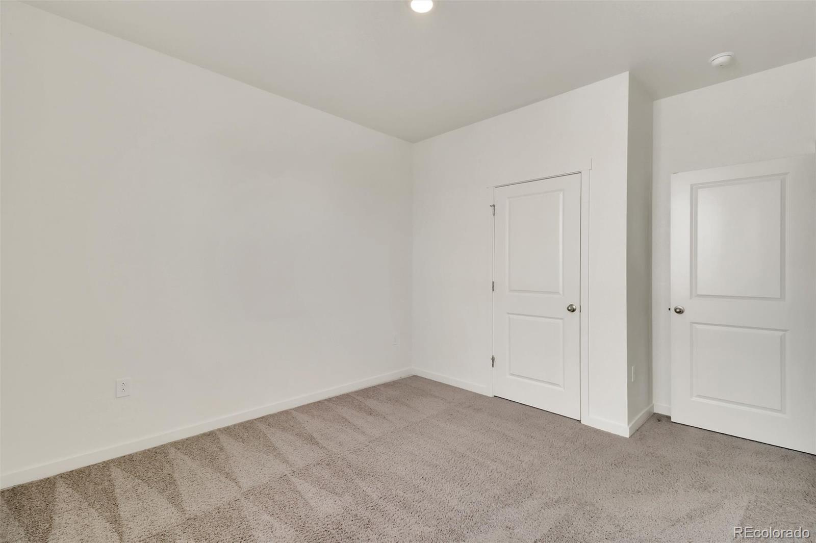 108 S Waterloo Street