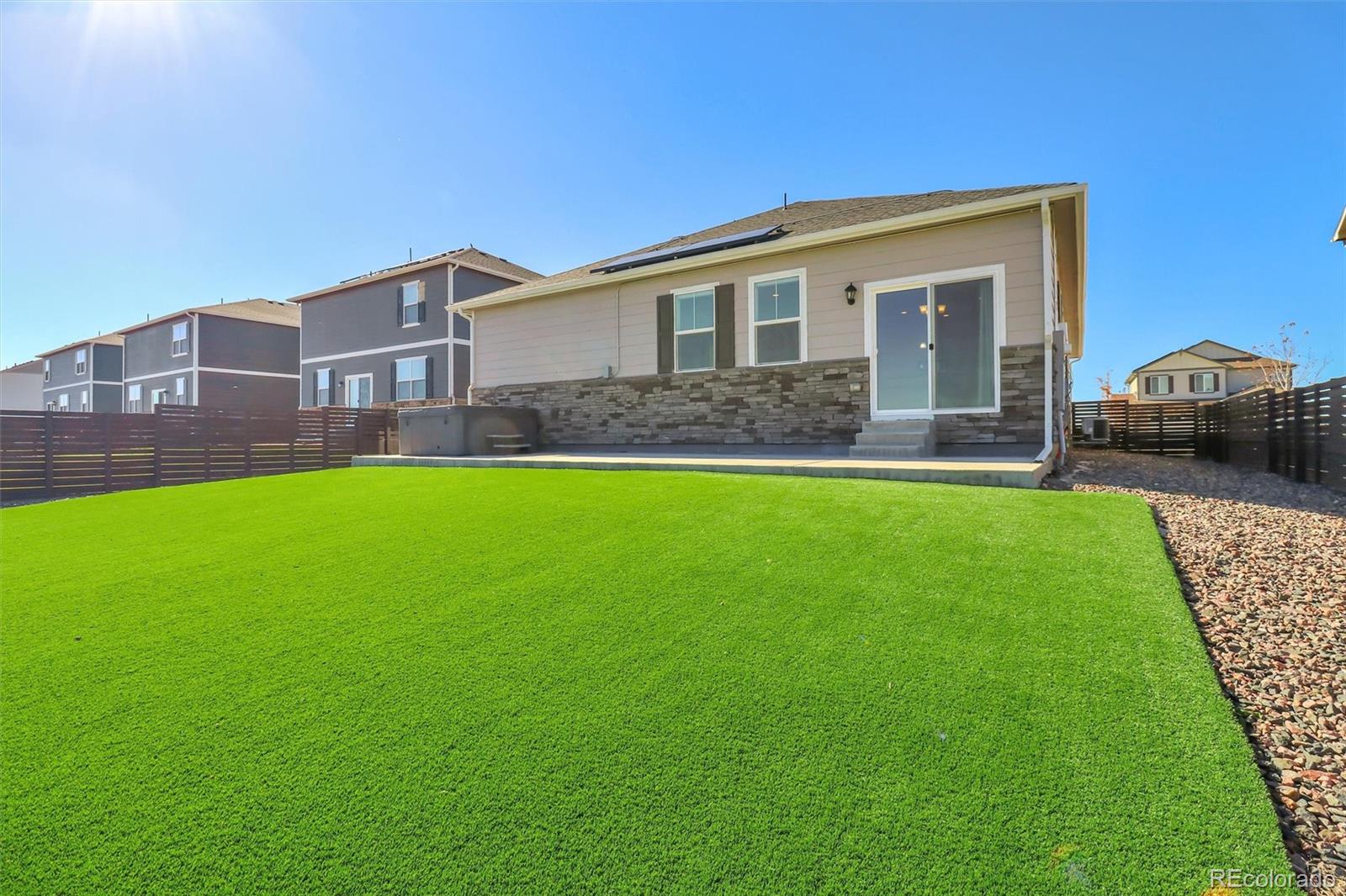 108 S Waterloo Street