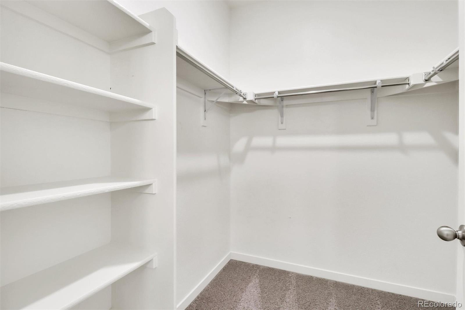 108 S Waterloo Street