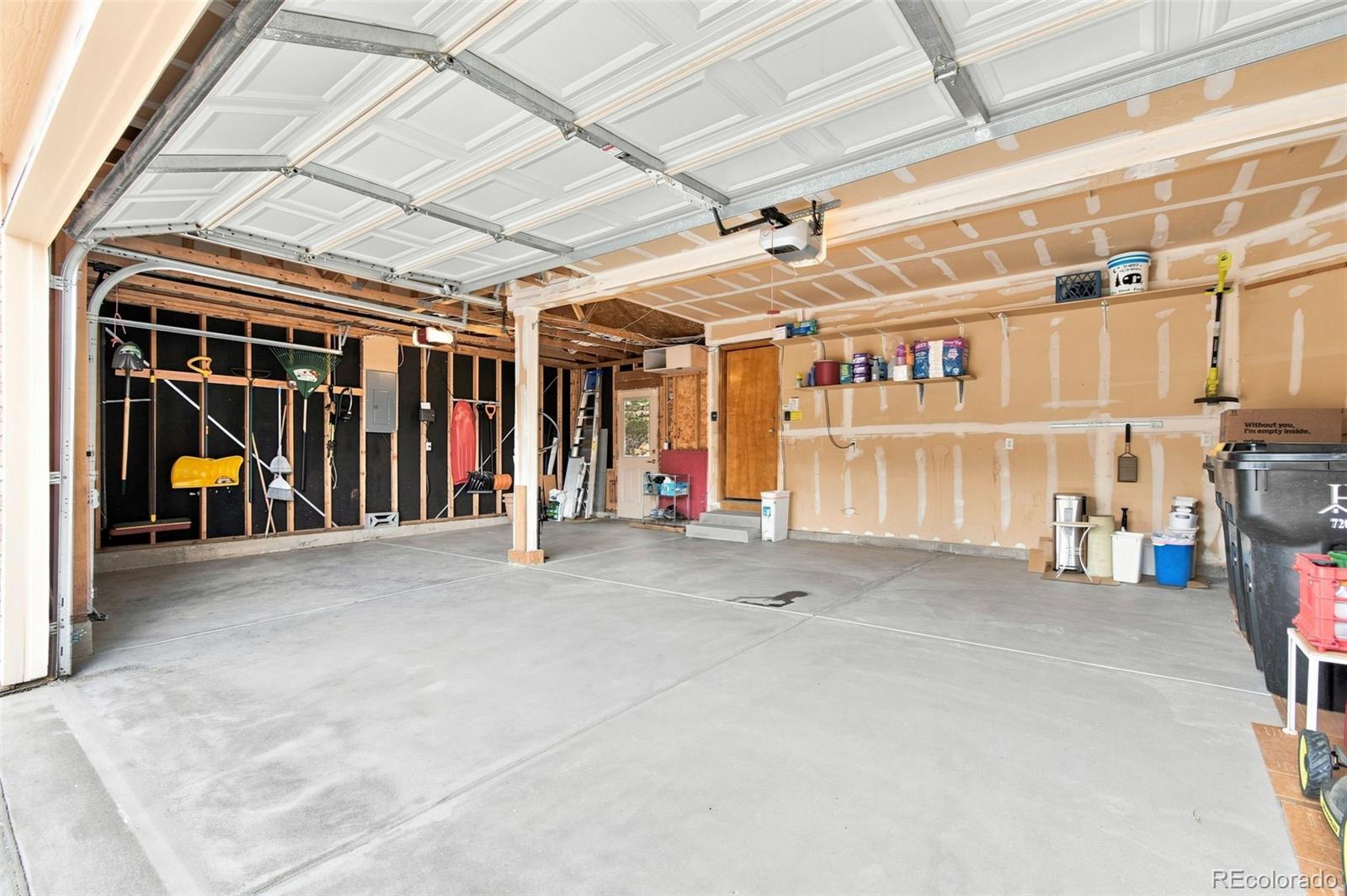 1504 Whitetail Drive