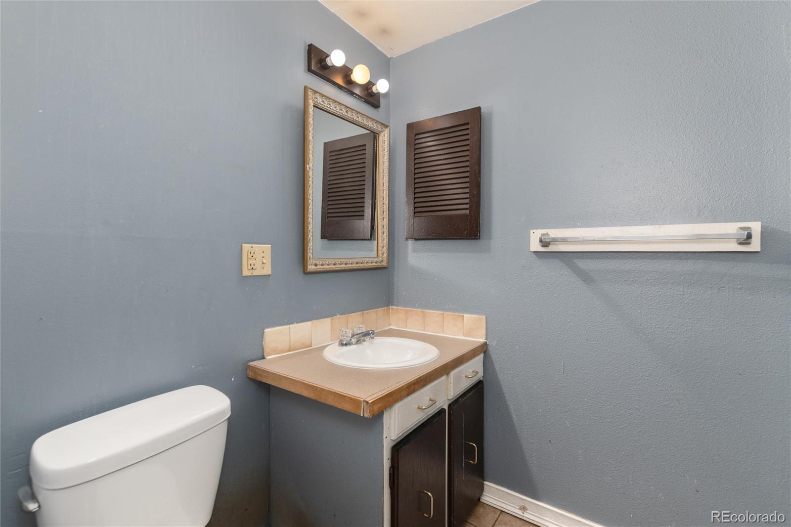 7375 E Quincy Avenue Unit: 104