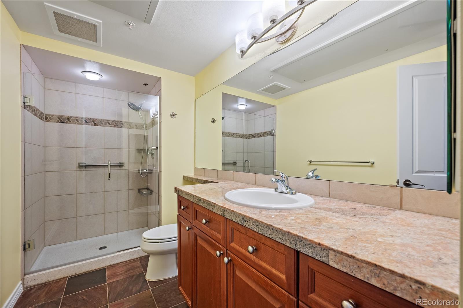 8100 E Union Avenue Unit: 614