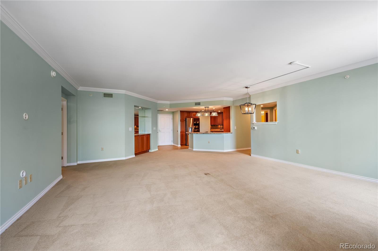 8100 E Union Avenue Unit: 614