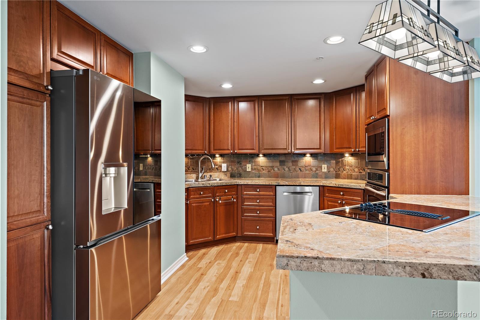 8100 E Union Avenue Unit: 614