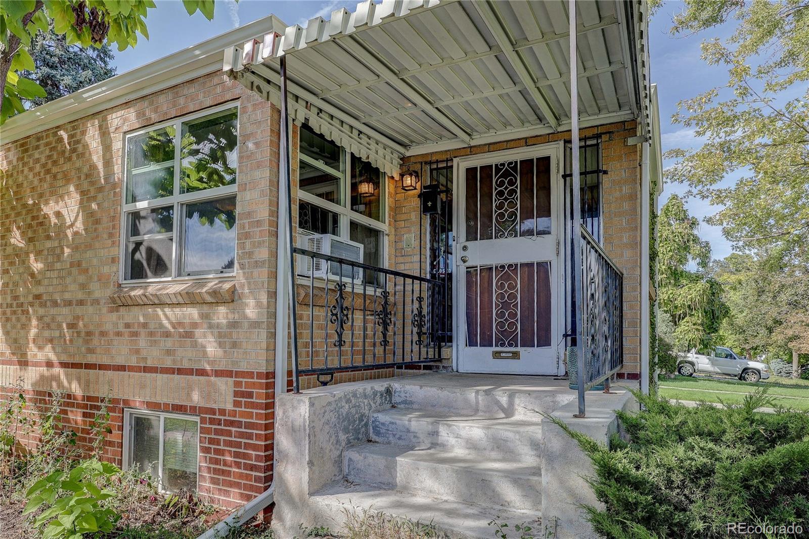 3015 N Milwaukee Street