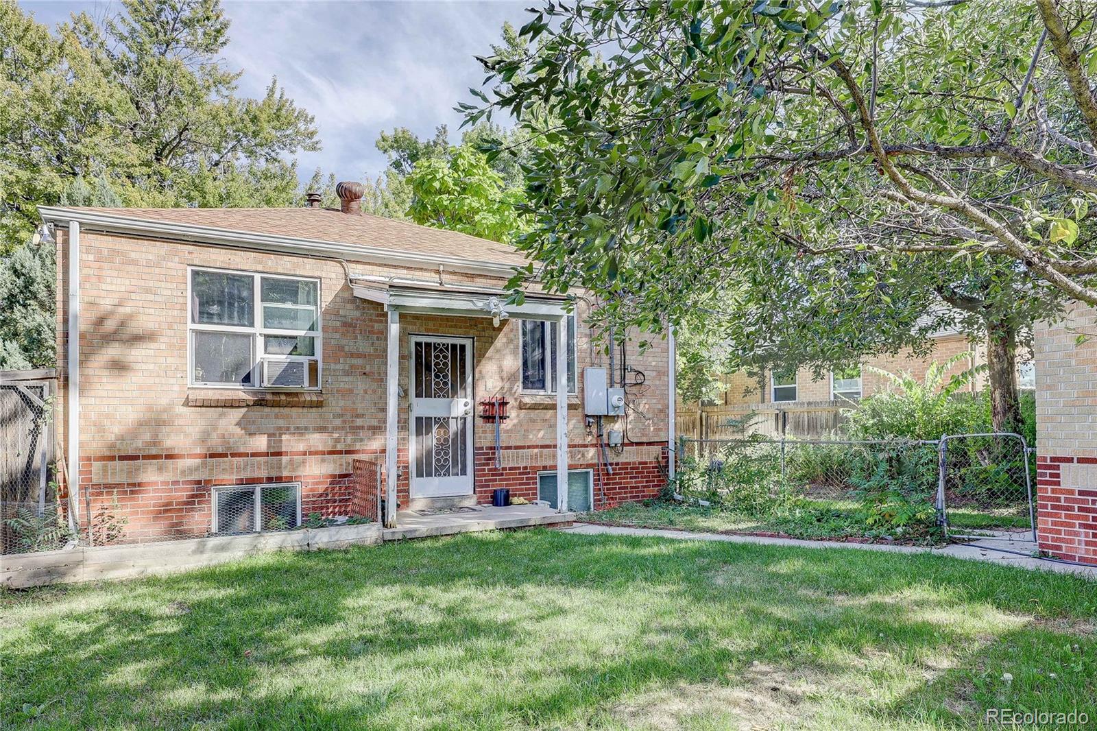 3015 N Milwaukee Street