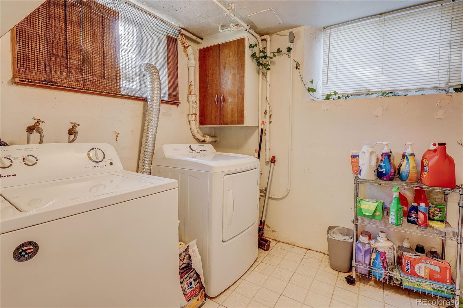 3015 N Milwaukee Street