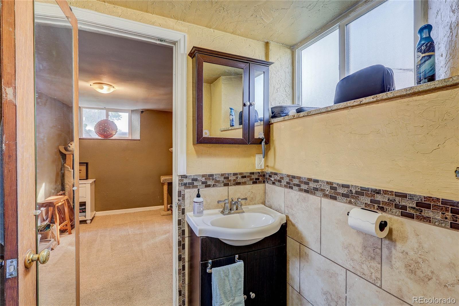 3015 N Milwaukee Street