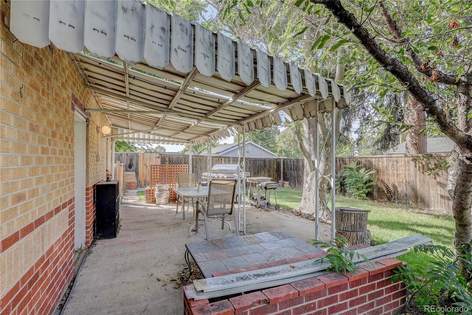 3015 N Milwaukee Street