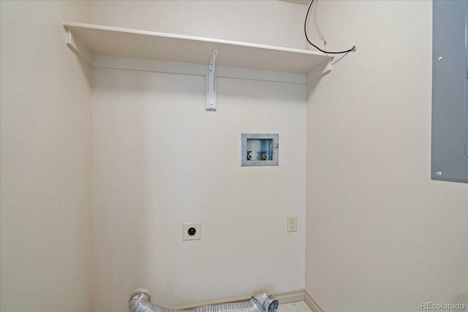 8100 E Union Avenue Unit: 814