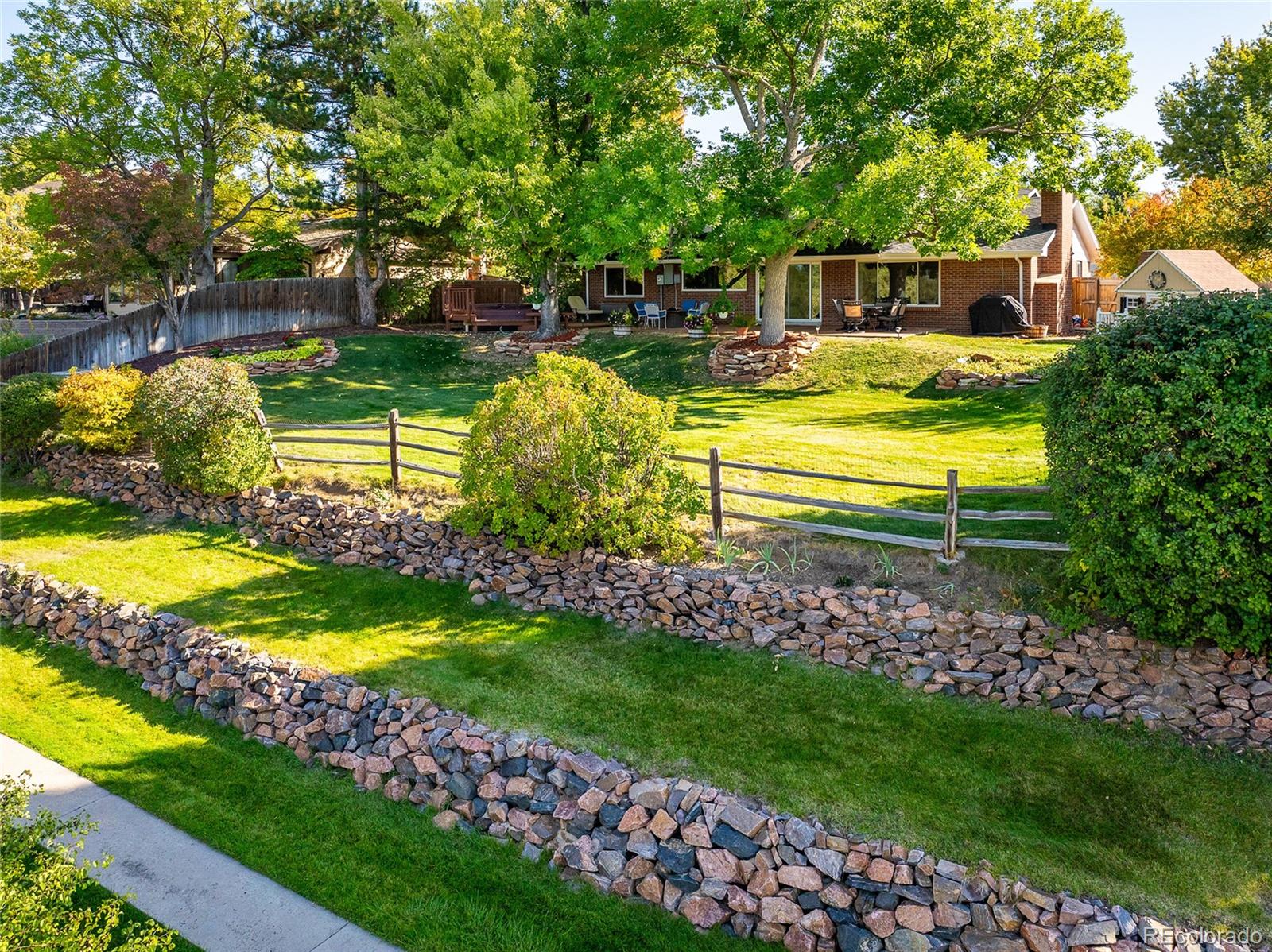 6561 S Pontiac Court