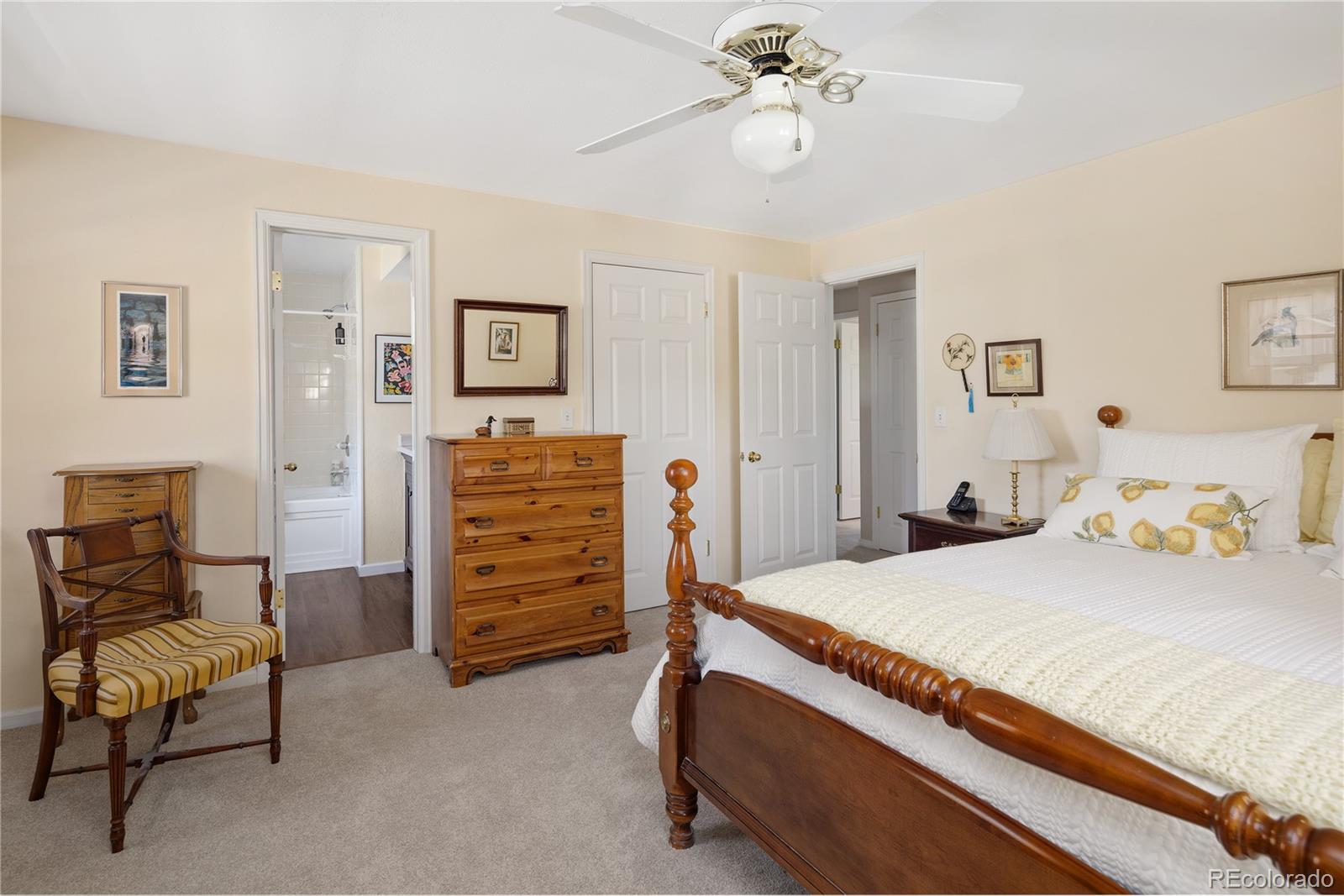 6561 S Pontiac Court