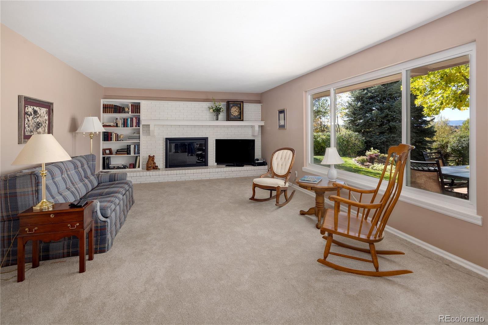 6561 S Pontiac Court