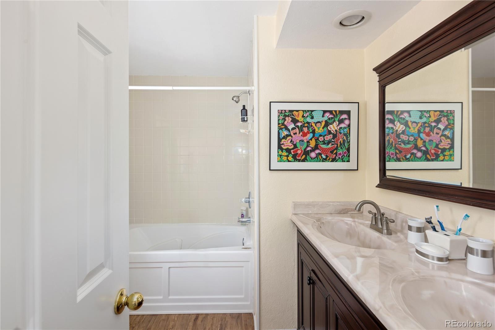 6561 S Pontiac Court