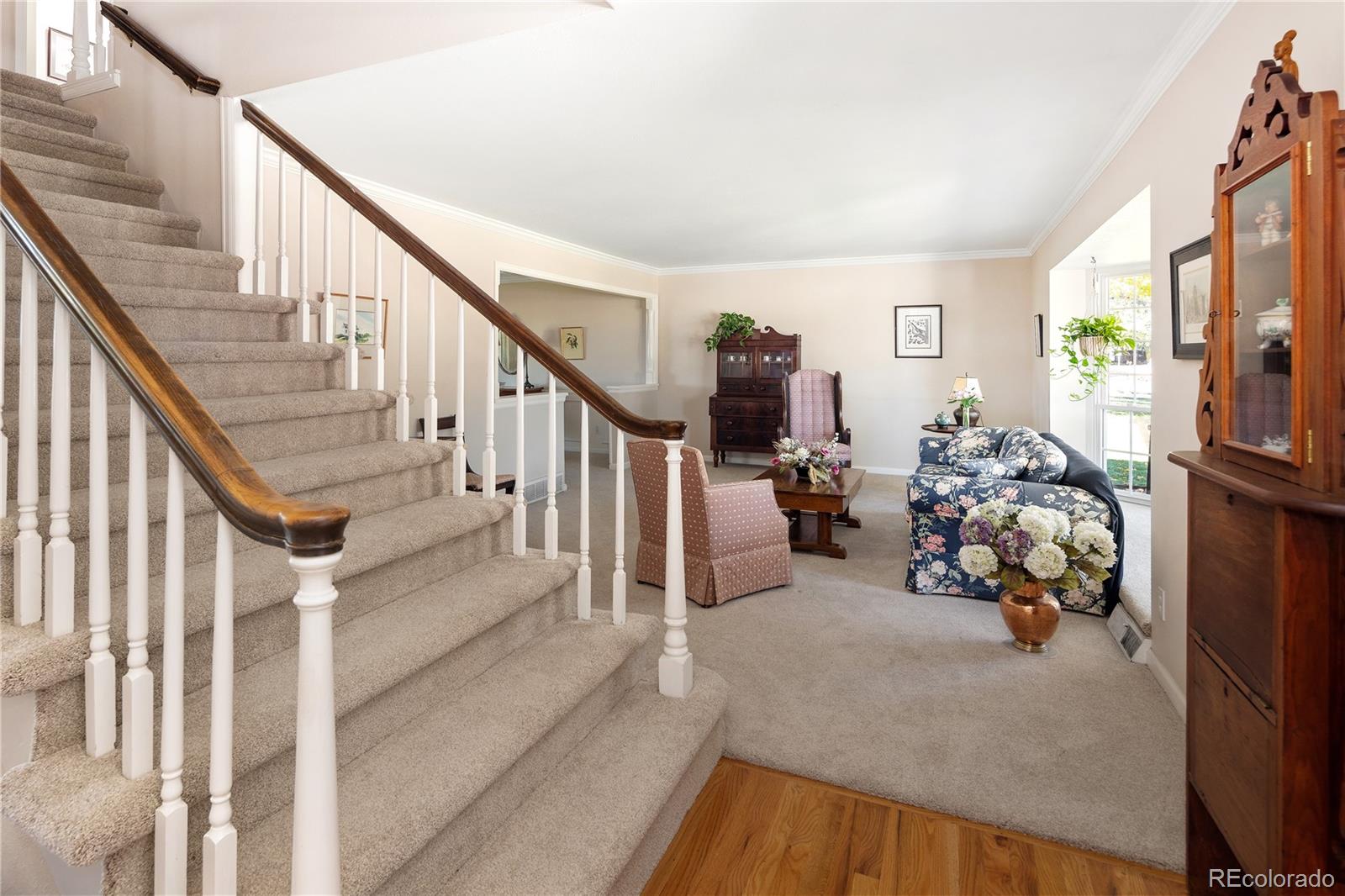 6561 S Pontiac Court