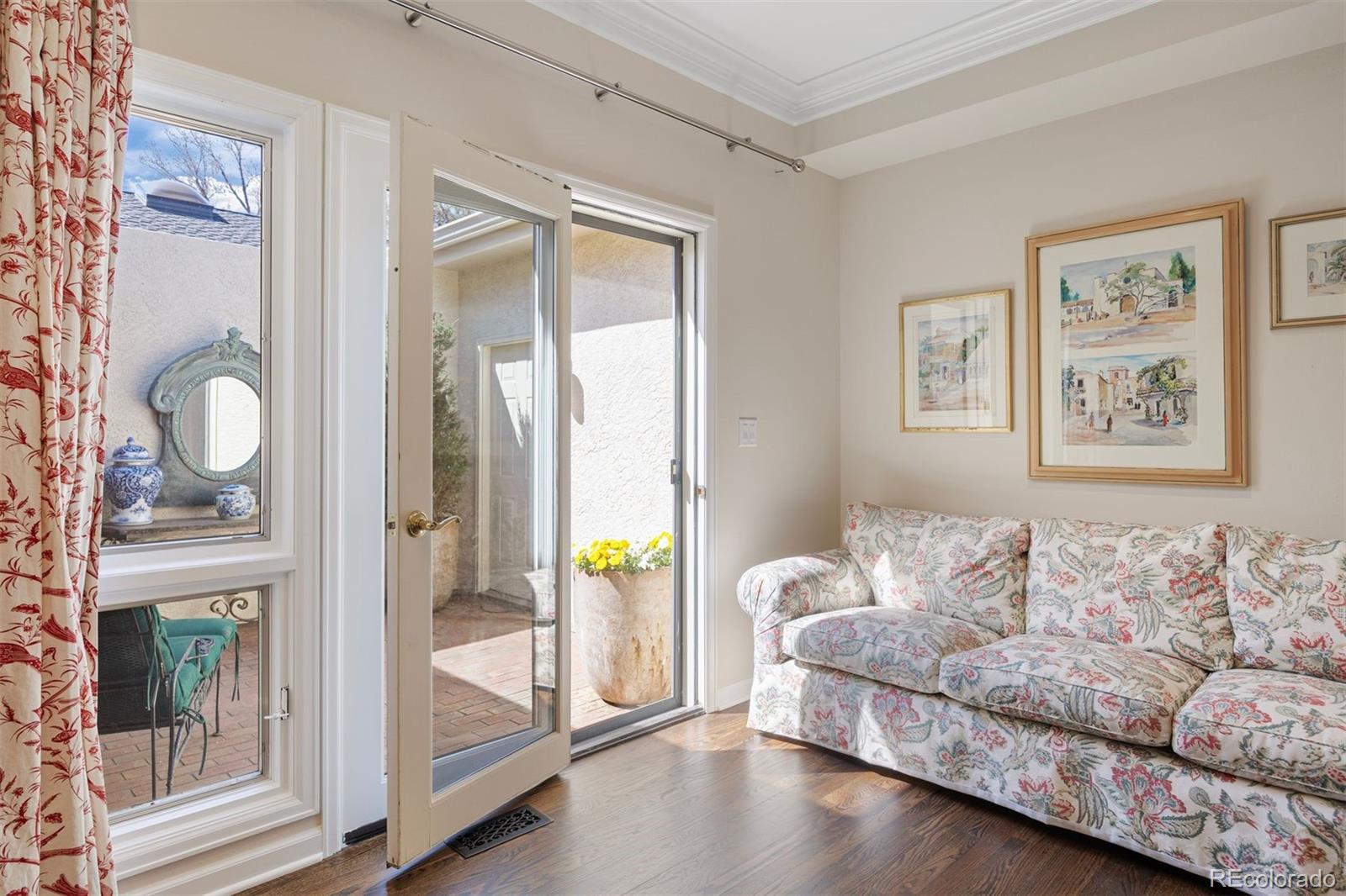 2552 E Alameda Avenue Unit: 72