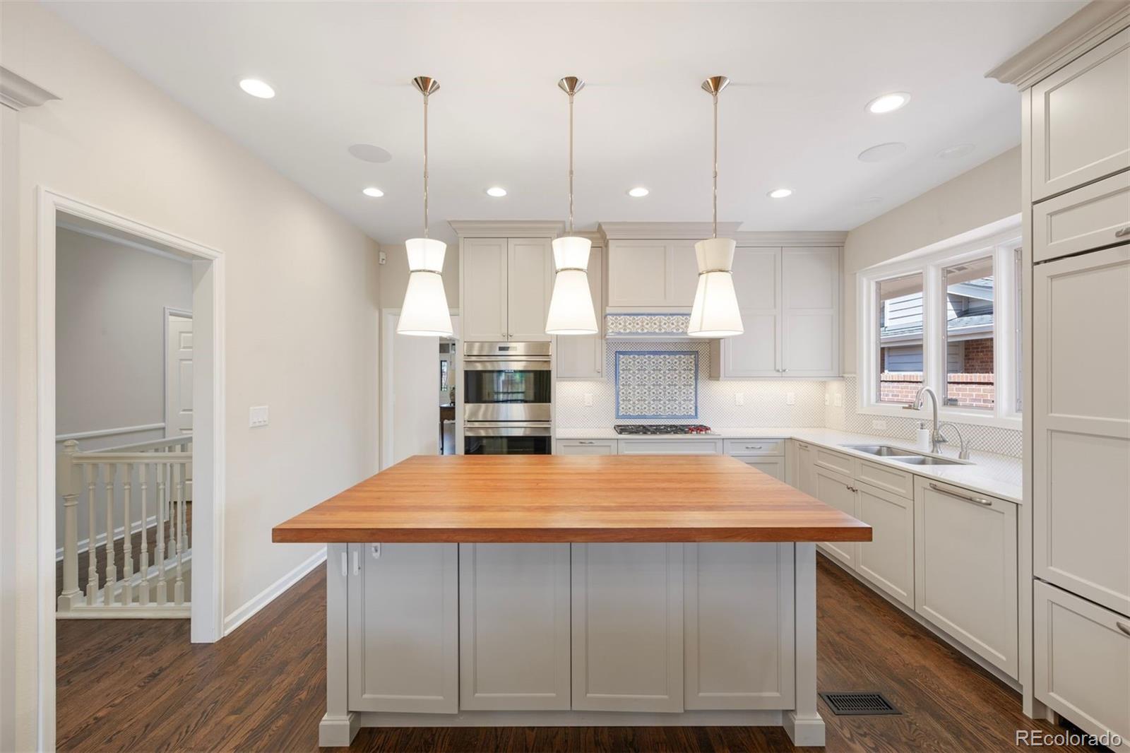 2552 E Alameda Avenue Unit: 72