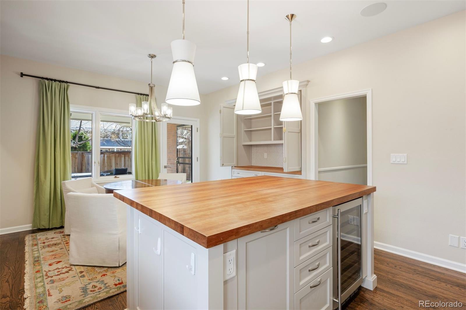 2552 E Alameda Avenue Unit: 72