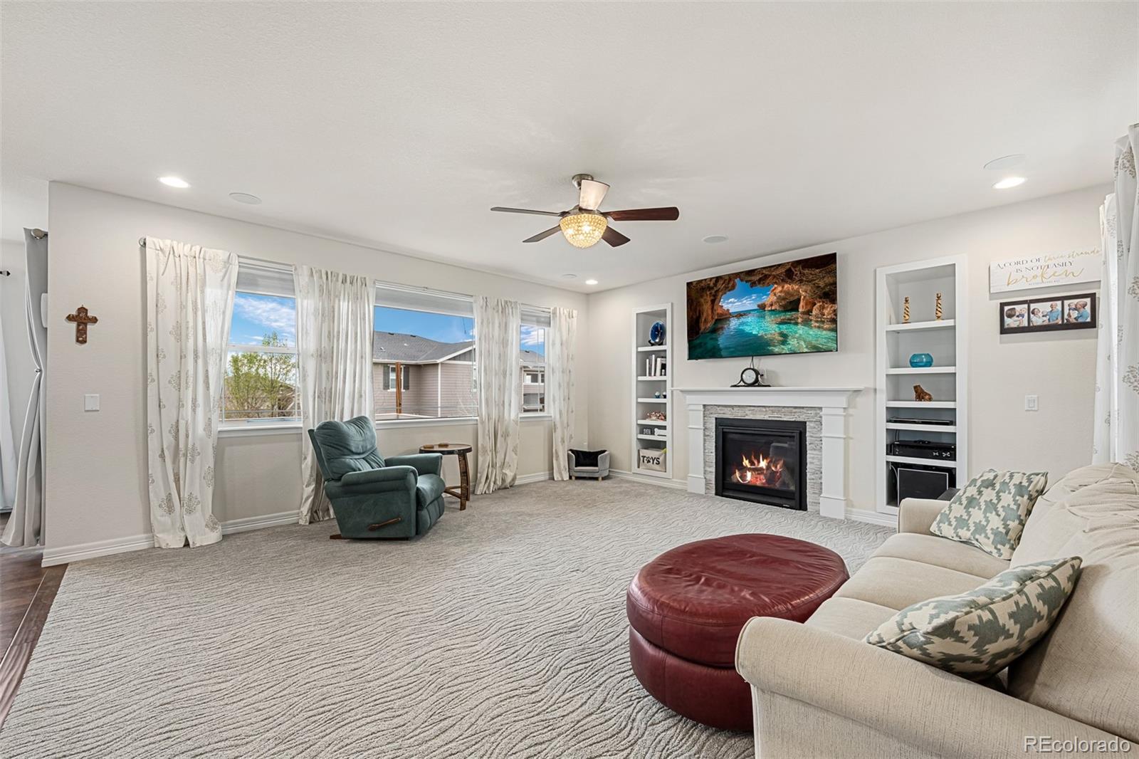 27523 E Euclid Drive