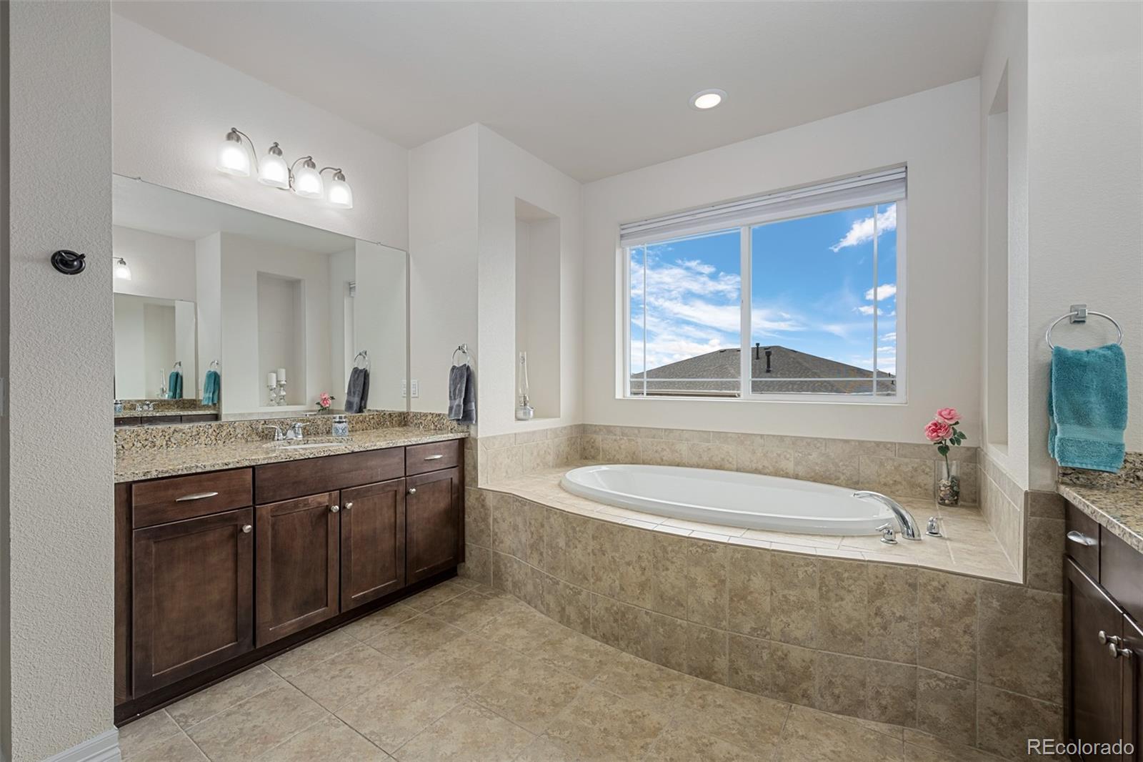 27523 E Euclid Drive