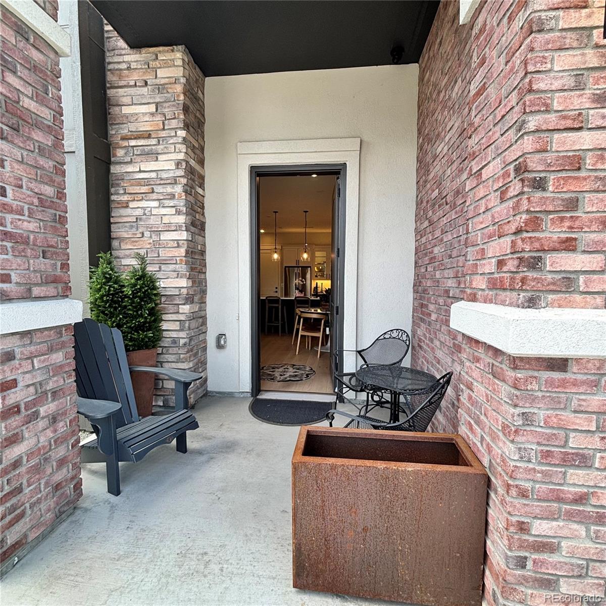 364 E Orchard Road