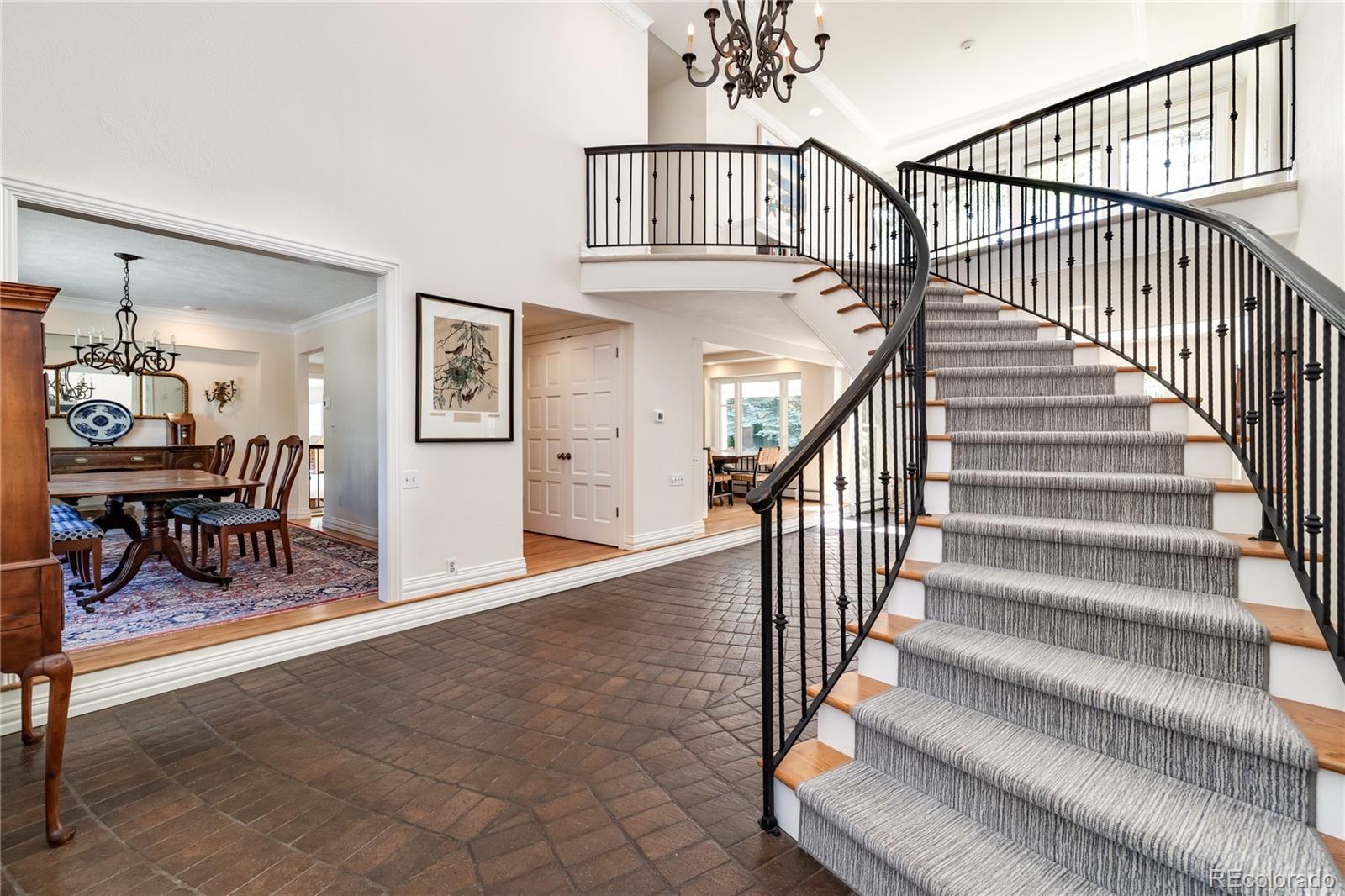 1512 Cottonwood Lane