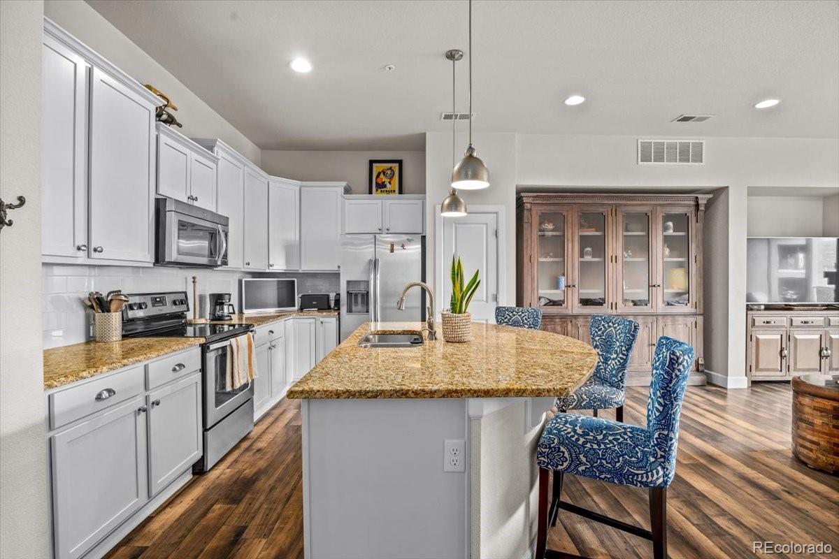 303 Inverness Way Unit: 208