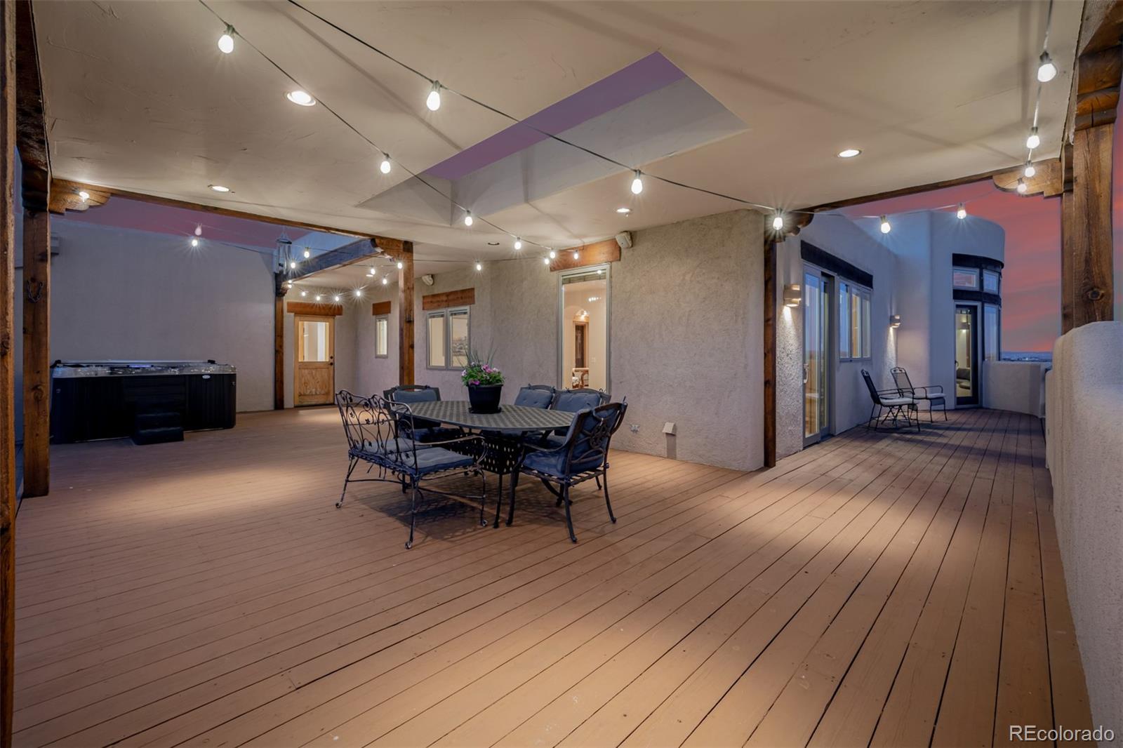 1764 Mesa Ridge Lane