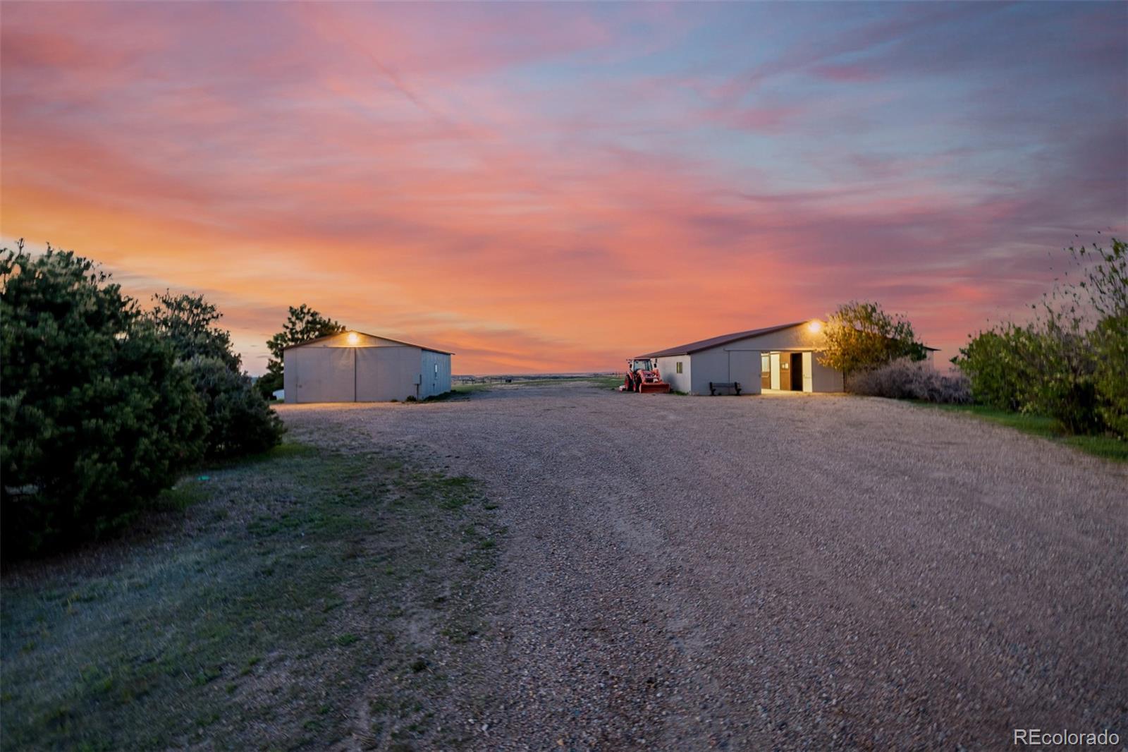 1764 Mesa Ridge Lane