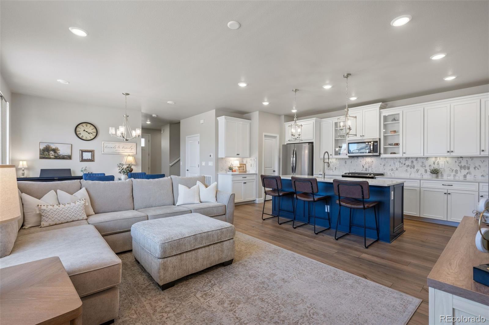 8073 Monte Vista Circle