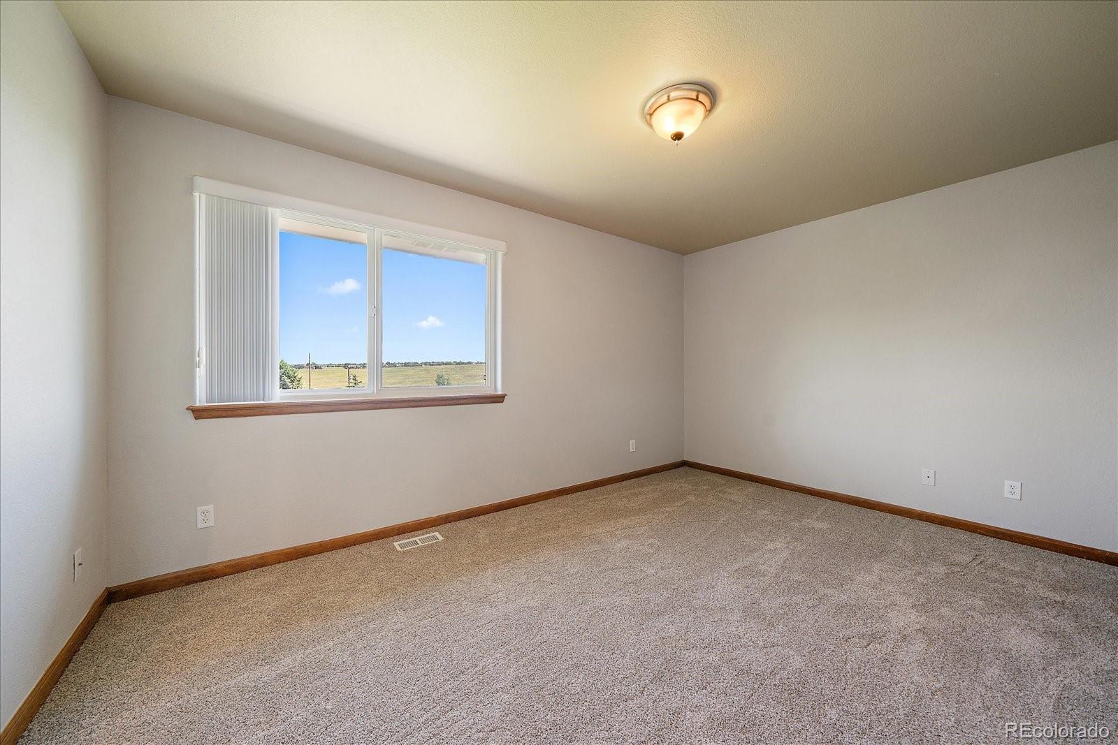 5861 E Valley Hi Drive