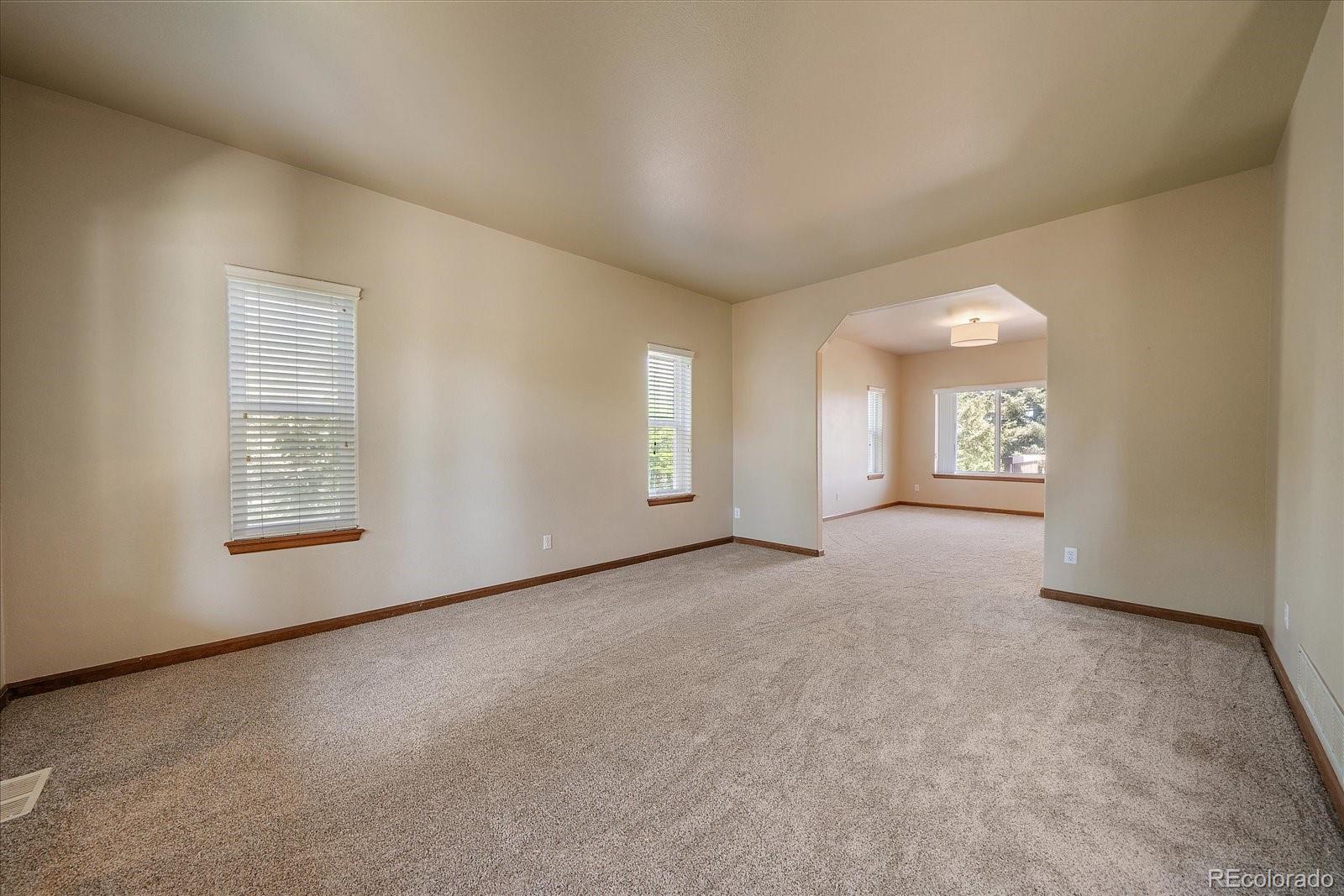 5861 E Valley Hi Drive