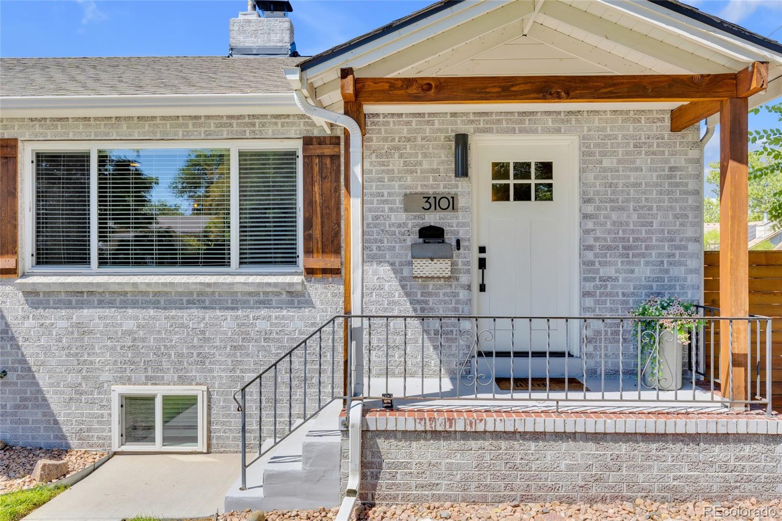 3101 S Logan Street