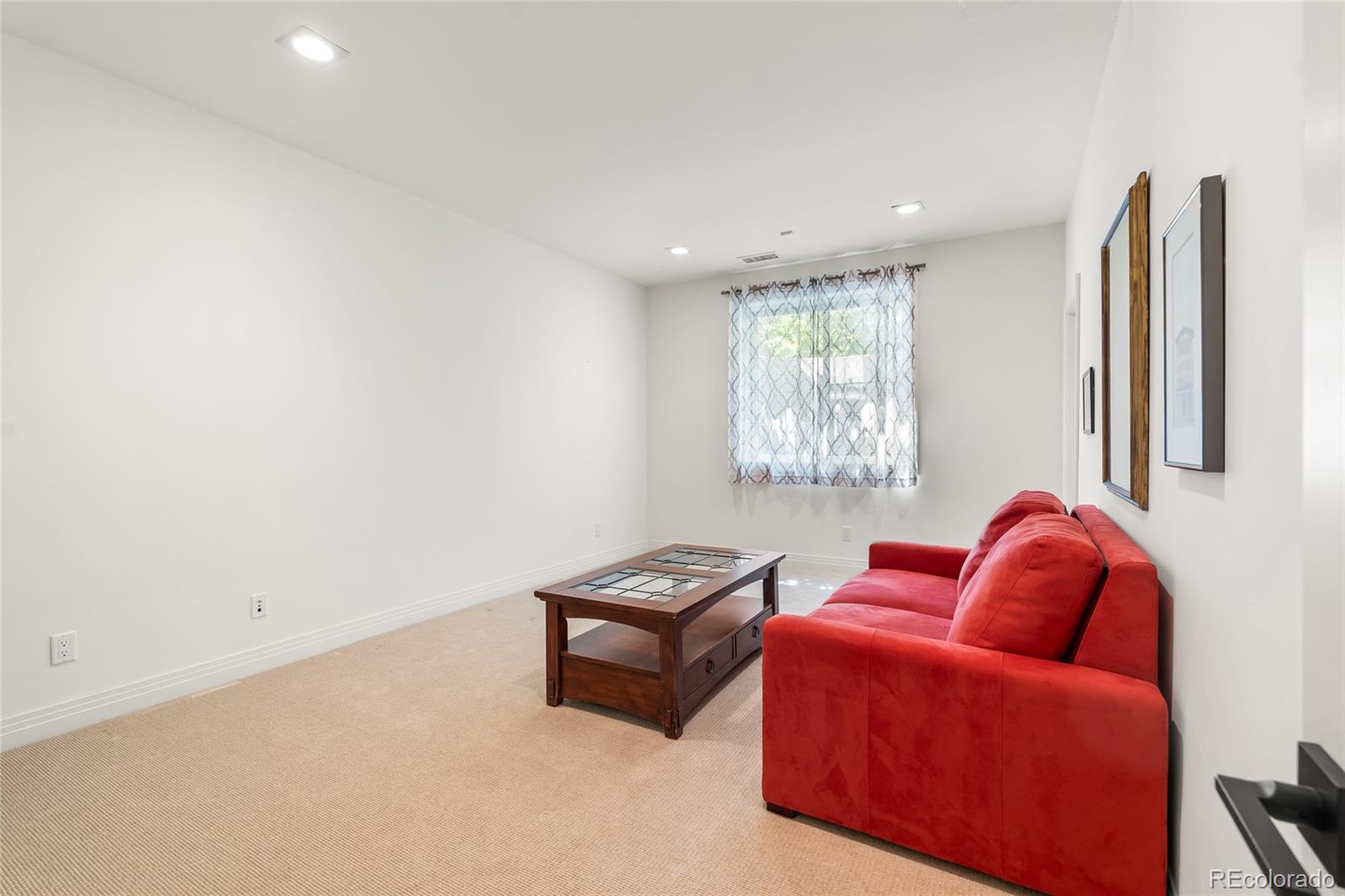 9316 E Harvard Avenue