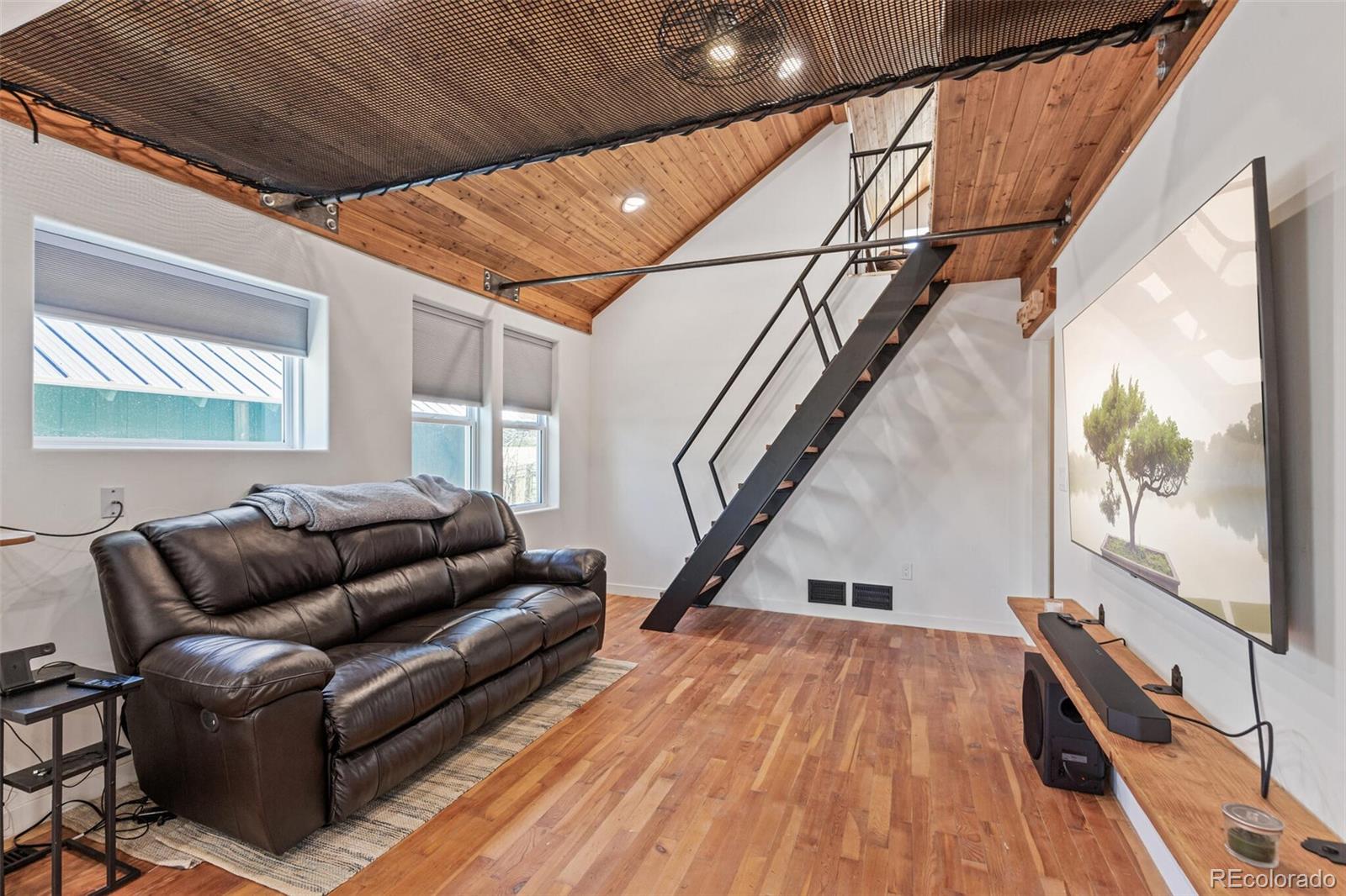905 Welch Street