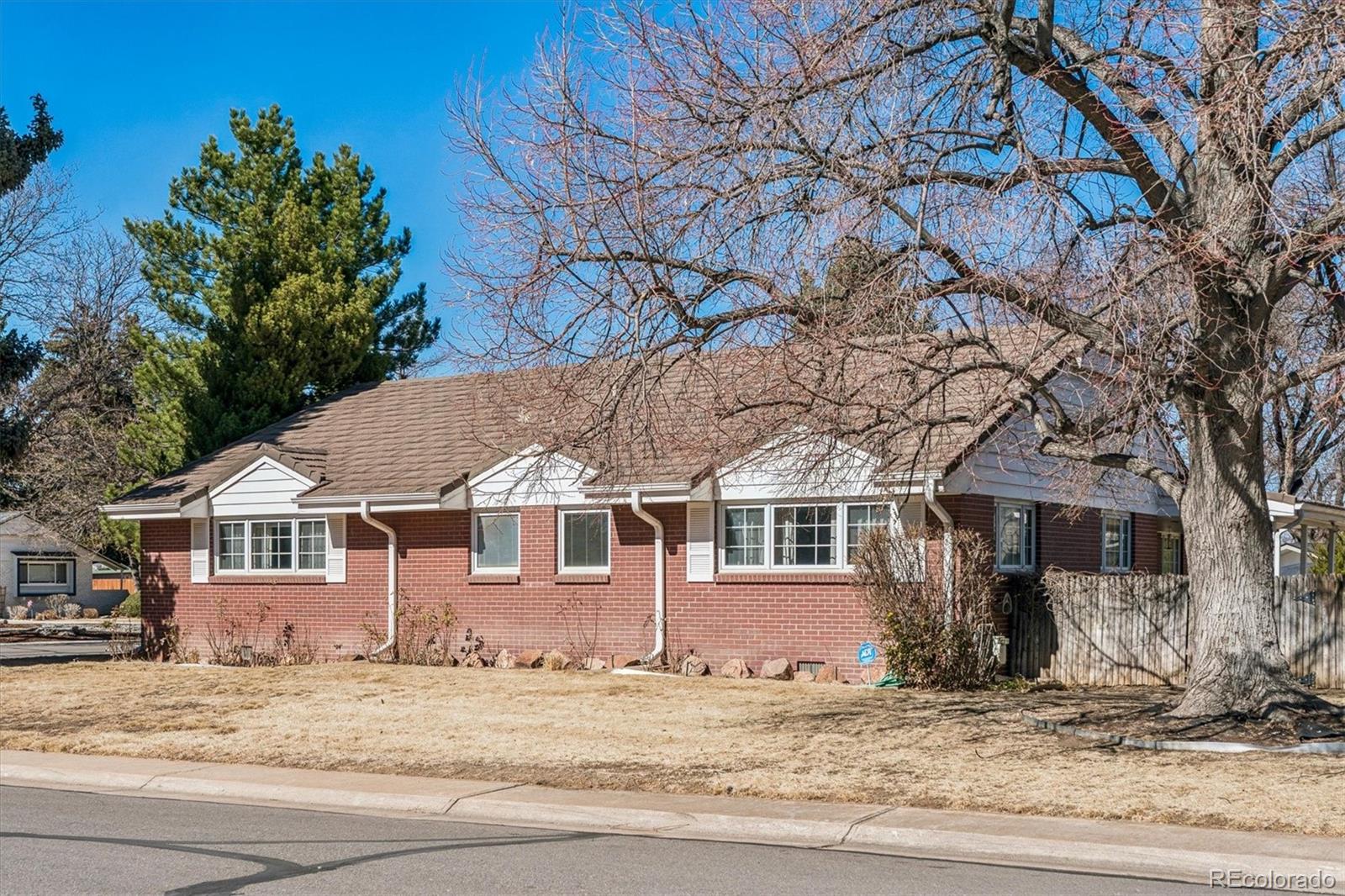3766 S Hibiscus Way