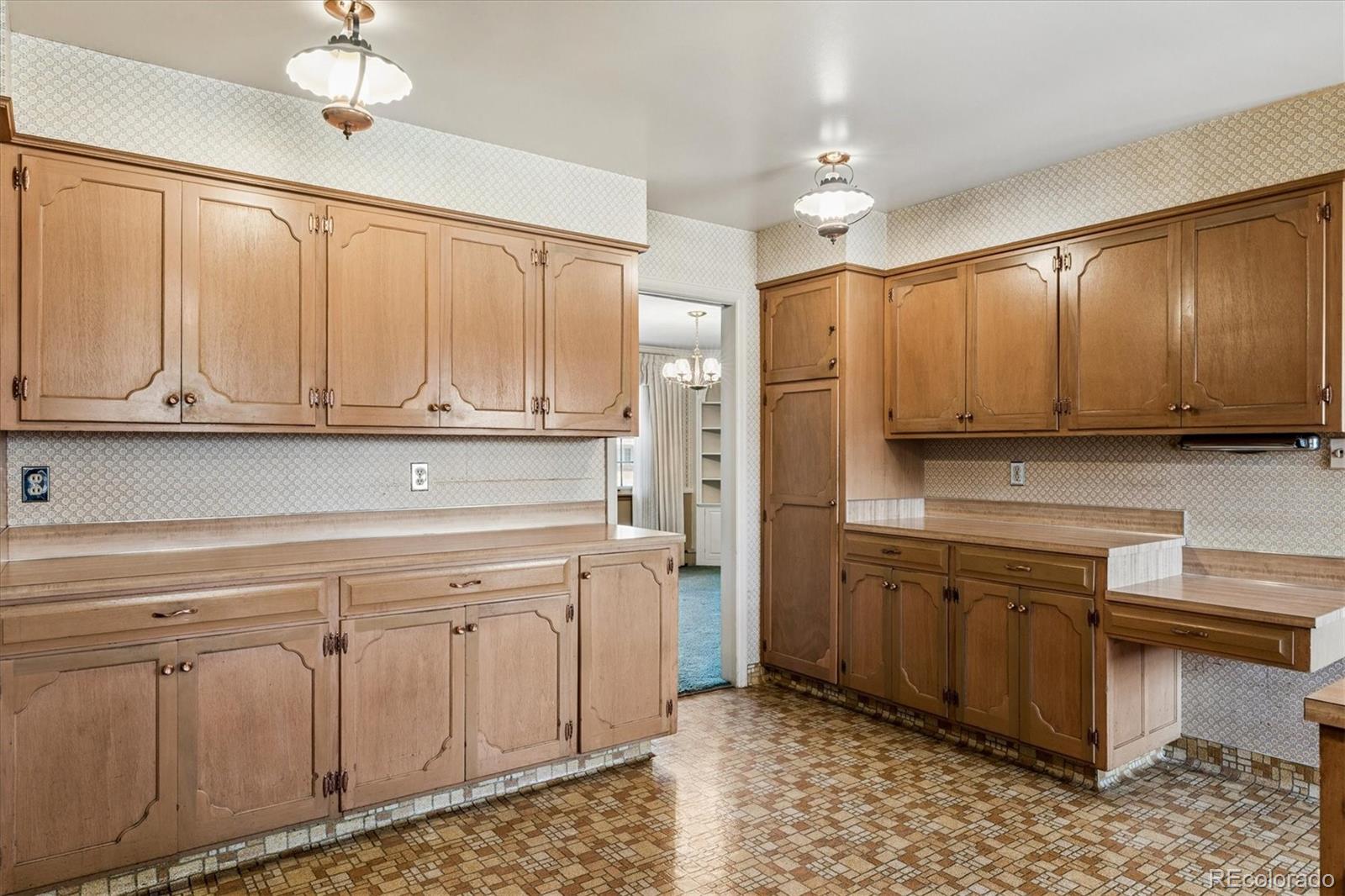 3766 S Hibiscus Way