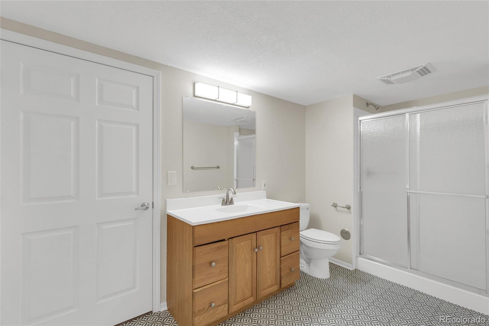 14880 E Maplewood Drive