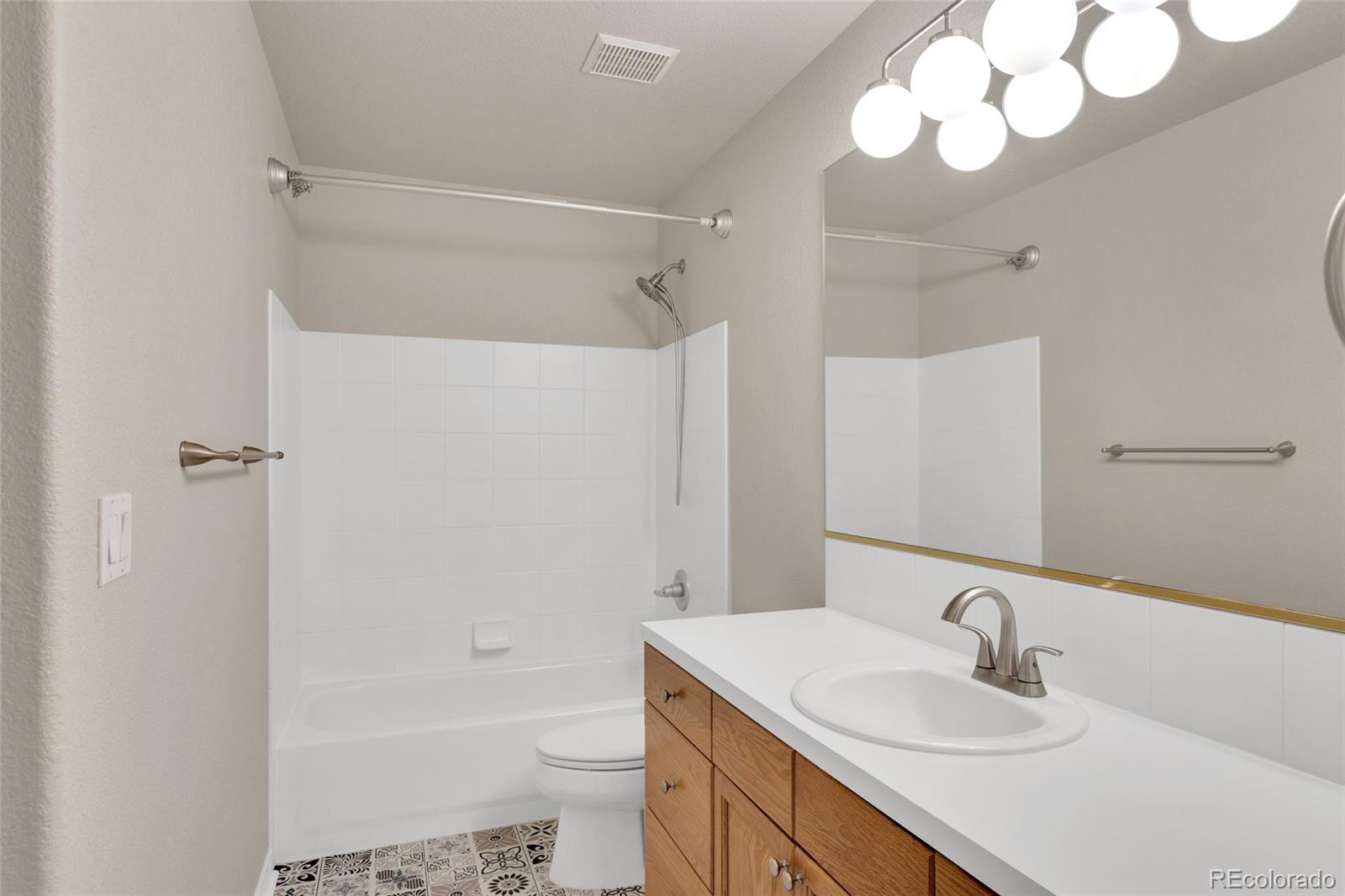 14880 E Maplewood Drive