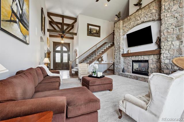 4923 Raintree Circle