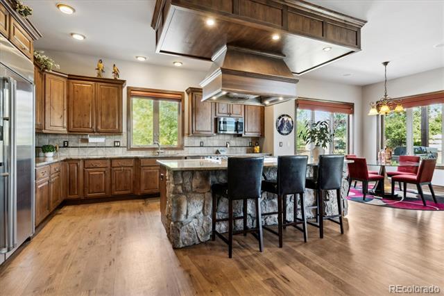 4923 Raintree Circle