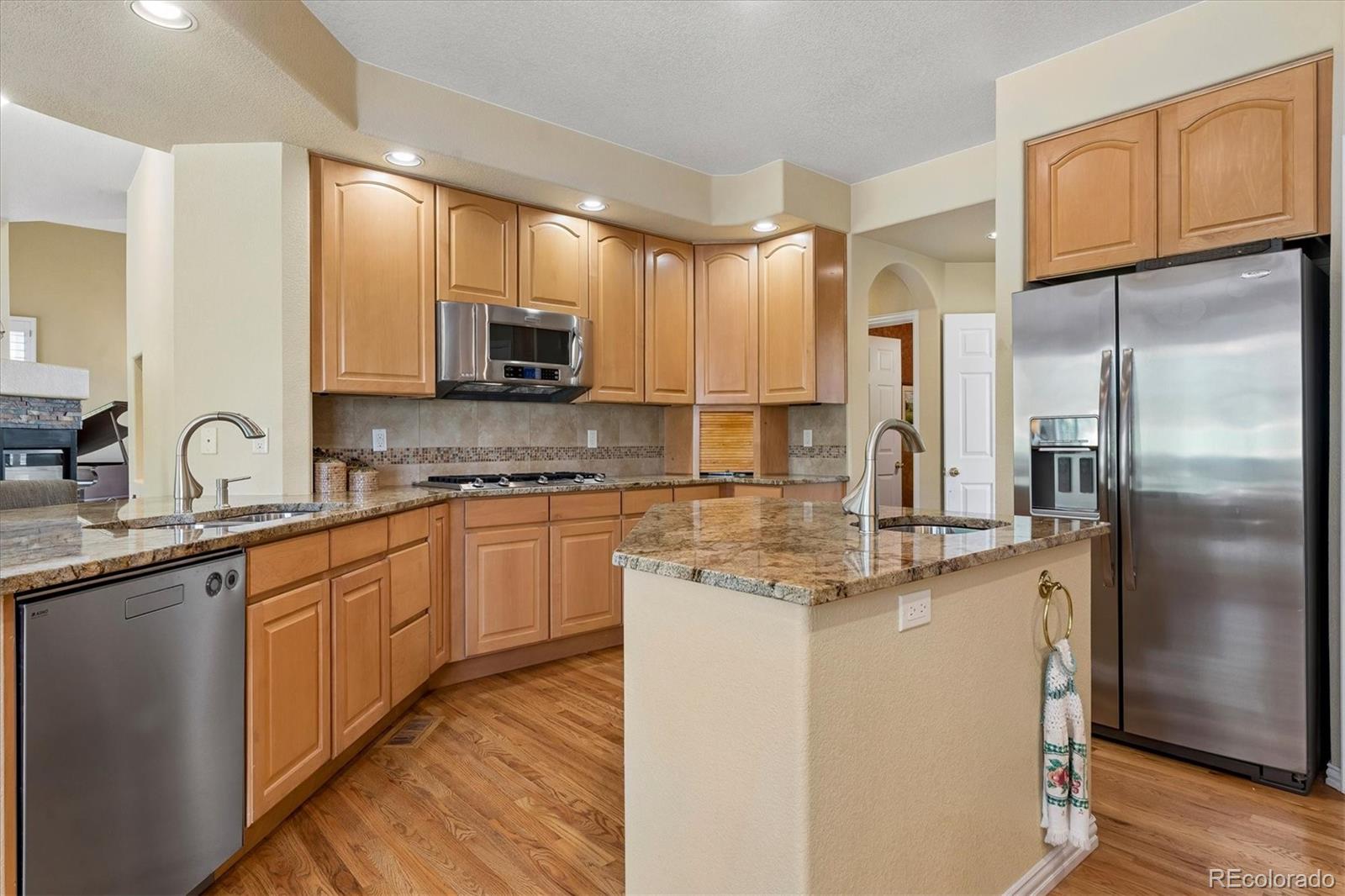 6500 W Mansfield Avenue Unit: 33